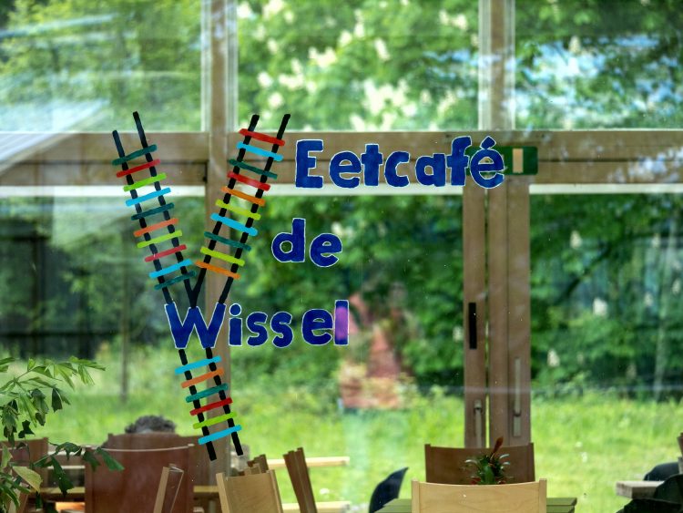 Eetcafé de Wissel in Den Dolder (foto: Gerbrand Langenberg) 