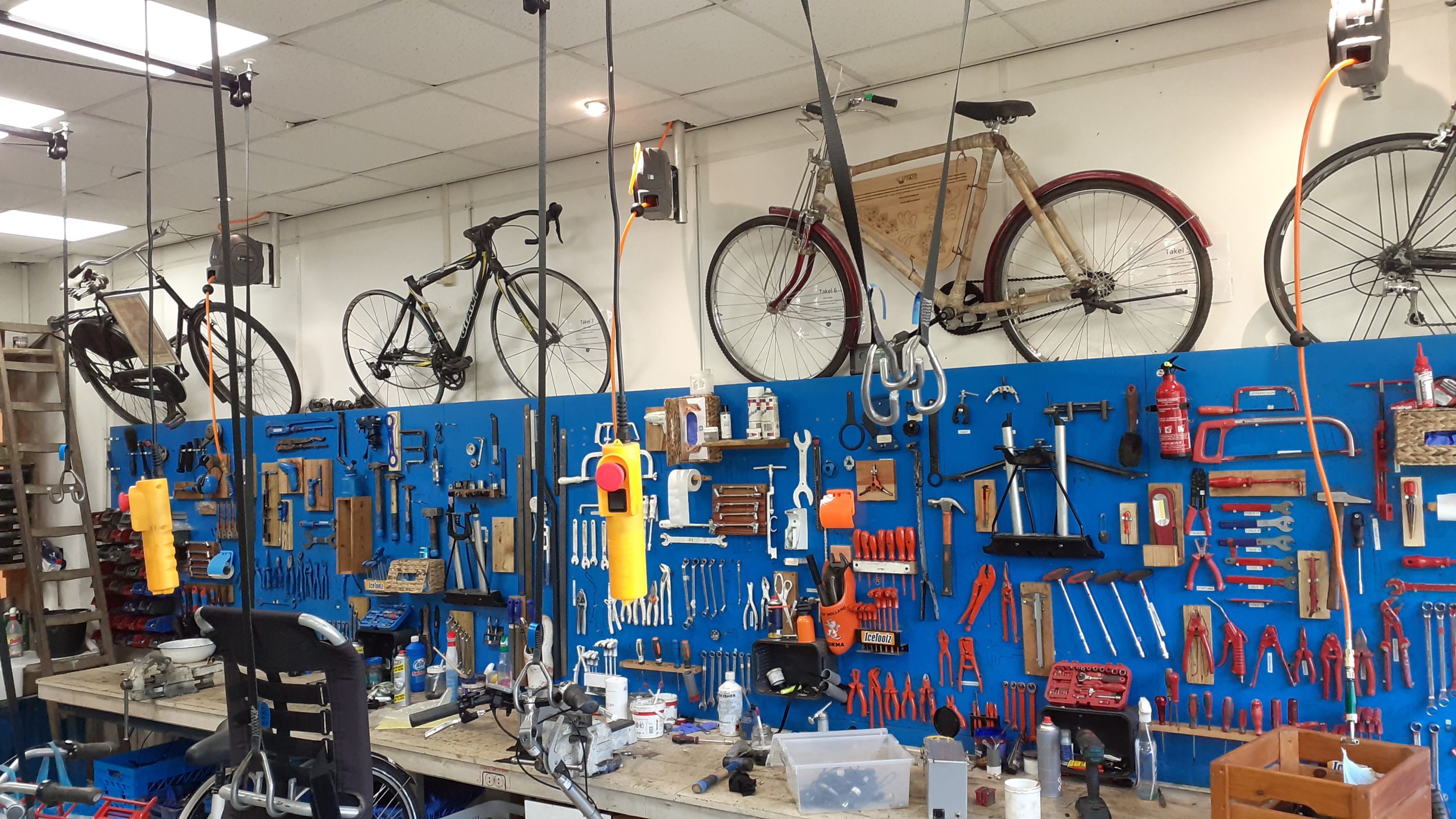 Fietsenmakerij: fietsreparatie van stadsfietsen - 3.0